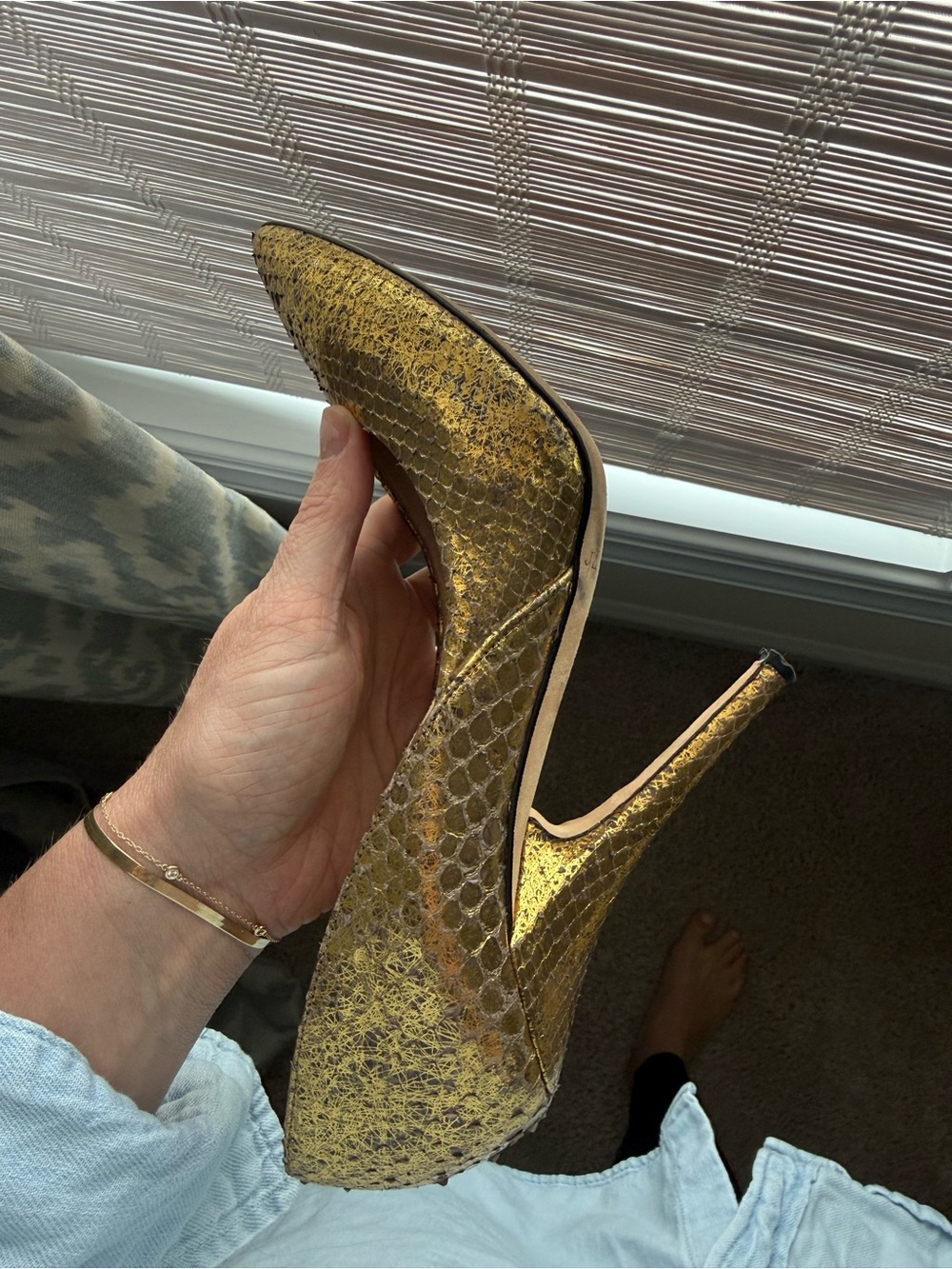 Jimmy Choo Gold Textured Pointed-Toe Pumps - Picture 4 of 11